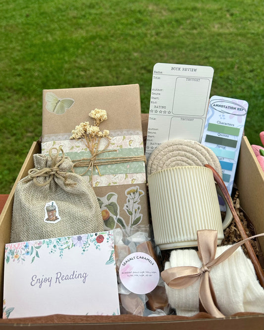 Cozy Reading Gift Box (B)